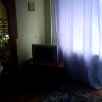 Довгострокова оренда 1к Квартира Волинська вулиця