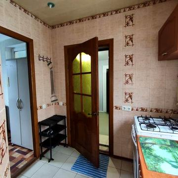 Квартира на земле в час.секторе с удобствами Победа-5