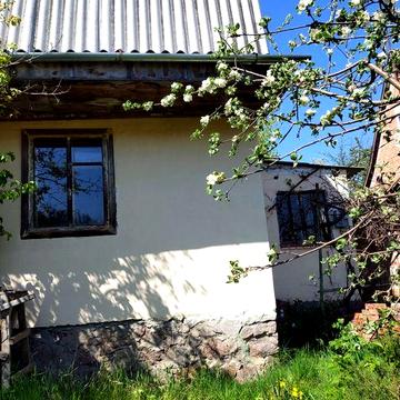 Продам дачну ділянку з будинком