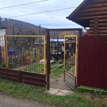 Продам дачний будинок із землею в Оріховиці
