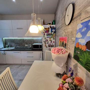 Продаж чудової 3-кімнатної сталінки по вул. Краківський