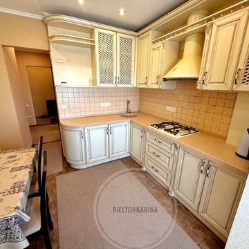 13 Лінія/Електронна 1к велика квартира в оренду