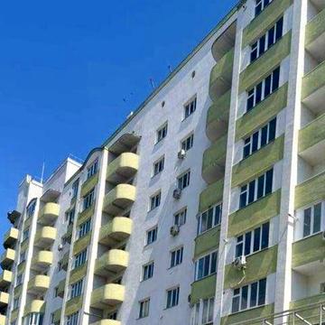 Від власника 3 к/к , 6 пов, 109 кв/м . Новобудова .
