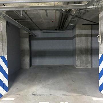 Продаж 2к Квартира Українська вулиця
