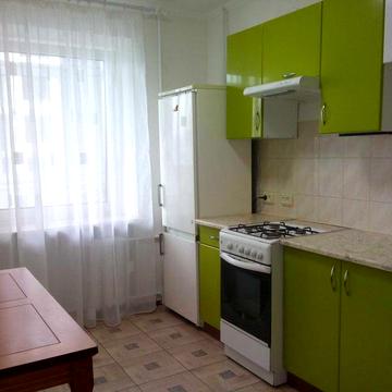 Продам видовую,1к кв Днепр, Центр, кирпичный дом.Отличное состояние!