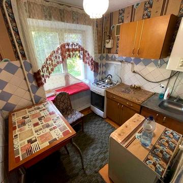 Оренда 2к. квартири, черьомушки, район кінотеатру "Юність".