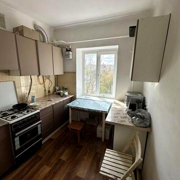 Продаж 1-кім. квартири 32.9 м.кв., в. Д. Бортнянського