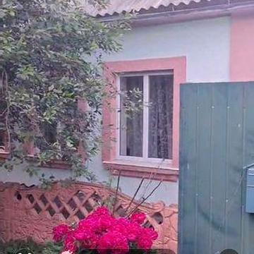 Продаж будинку м. Глухів
