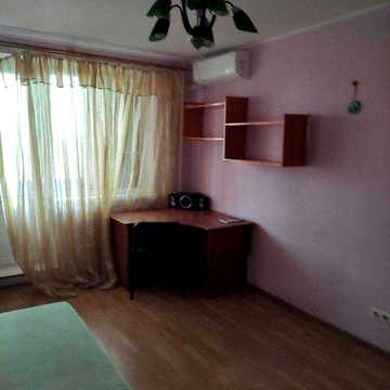 Срочно продам 1 ком с ремонтом Олимпийская (405250)
