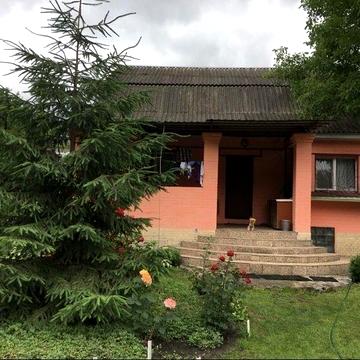 Продам будинок в місті Остер.