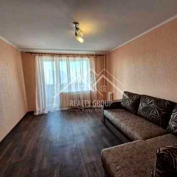 Оренда гарної однокімнатної квартири на Вечірньому бульварі.