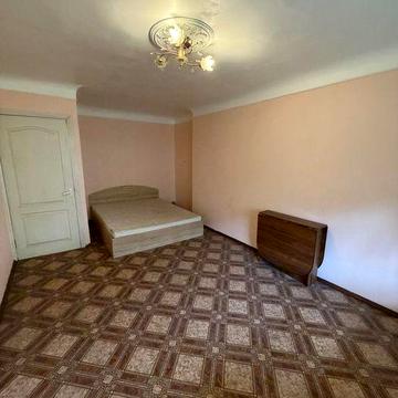 Продається 1 кімнатна квартира ст.м. Звірінецька, Бойчука