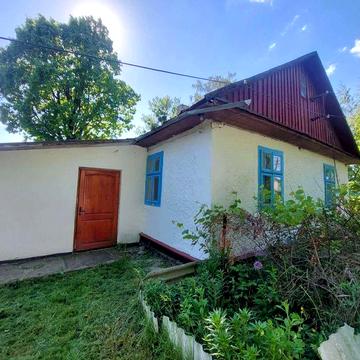 Продаж будинку в с. Рогізне
