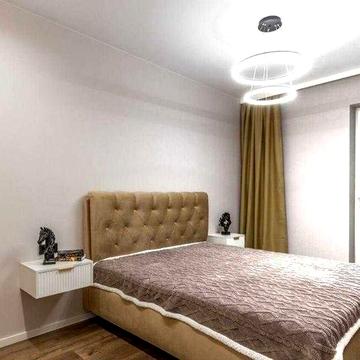 Продам 1 кімнатну в новобудові ,з ремонтом ,вул. Малоголосківській