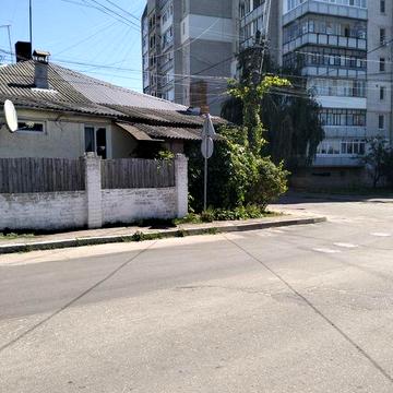 Продаж частини будинку центр