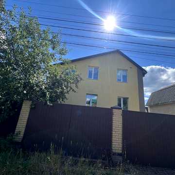 Хотянівка,  160 кв м газ, вльтернативне живлення! Ремонт, меблі!