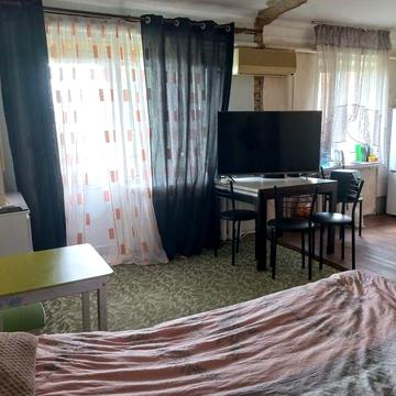 Оренда 2к кв. Куренівка, вул. Кирилівська 127а