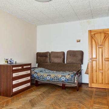 Лесі Українки бульв., 19
