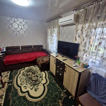 Продам частину будинку вул. Юрія Савченка