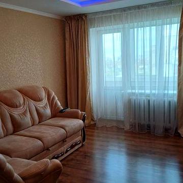 Здам трьох кімнатну квартиру з ремонтом і меблями вул.Пилипенка