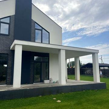 Продаж стильного будинку біля озера | 177 м² | 10 соток
