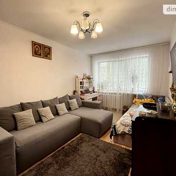 Продаж 1к Квартира Степана Бандери вулиця