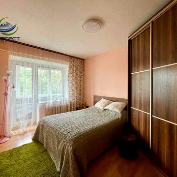 Продаж 4-кімнатної квартири вул. Степана Бандери
