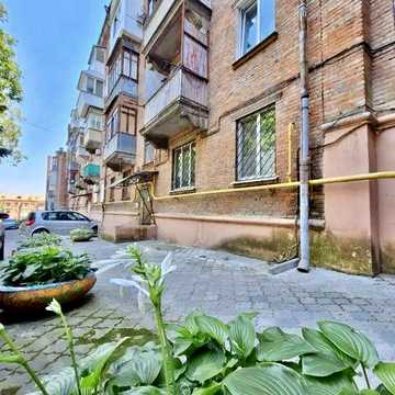 Продам 3к сталинку 67м2 Центр, ул. Воскресенская