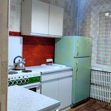 Сдам 1-ком кв-ру Левобережный -2,Богомаза.