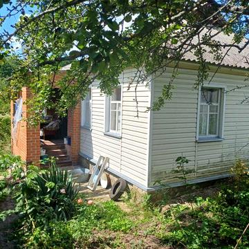 Продам затишну дачу / будинок 68 м² з ділянкою у м. Валки