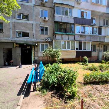 1к квартира вул. Космонавта Поповича (колишня Космонавта Волкова), 26 Лісовий масив