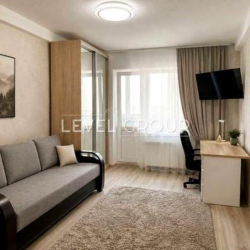 Продаж 1к квартири з ремонтом Оболонь вул. Йорданська 30 м метро Почайна