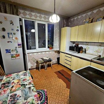 Продам 3 ком. квартиу по ул. Харьковское шоссе 148