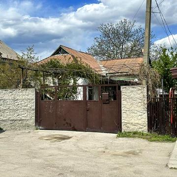 Продам будинок 126 м2 з гаражем 27 м2 у Підгородньому вул.Яворницького (Фадєєва)