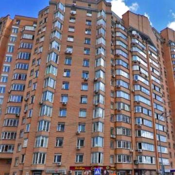 Аренда 2 ком квартиры 75 м ул Срибнокильская 24. Осокорки