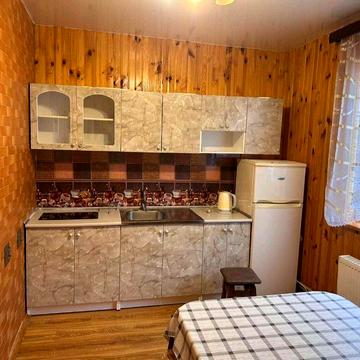 Здається частина будинку Старе місто 11000+