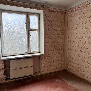 Продам одну кімнатну квартиру вул. Залозецького