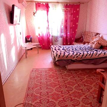 1-кімнатна квартира з балконом біля метро Харківська