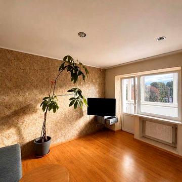 Продаж 2-кімнатної в центрі з автономкою