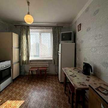 Продається 2к квартира, р-н Урожая