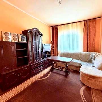 Продаж двох квартир у центрі міста Стрия.