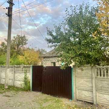 Продаж добротного будинку в м. Верхівцеве