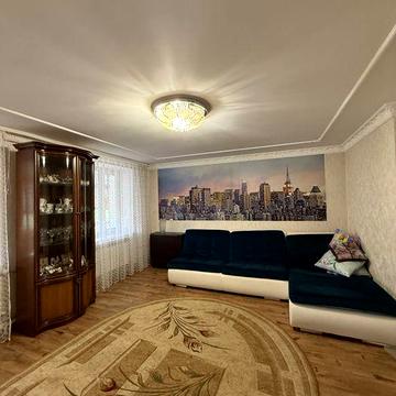 Оренда 2 кім.квартира з ремонтом, меблі, технка. Центр міста.