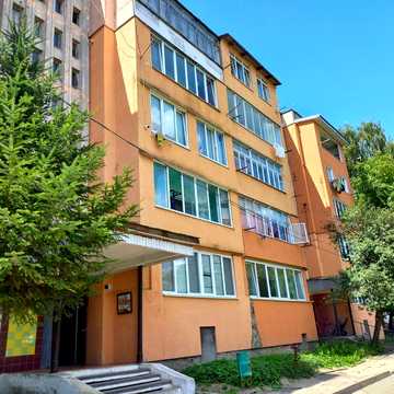 Продам двокімнатну квартиру м.Н.Калинів