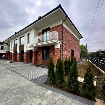 Продам дуплекс, збудований, на завтра ремонт