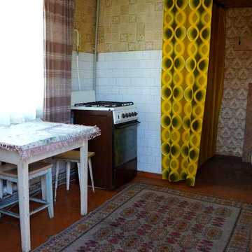 Здам 1/2 будинку, для 1-2 людей (туалет і душ на вулиці)