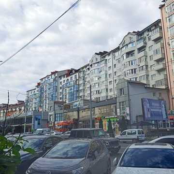 продається квартира в центрі міста
