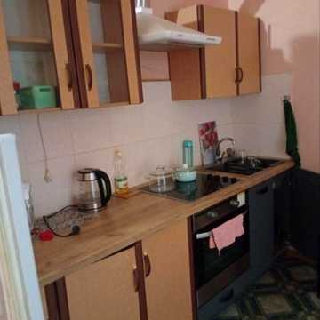 Сдам 2 х ком квартиру на длительный срок