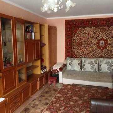 Сдаю уютную 2 кк р-н Фуршета/в Корабельном р-не