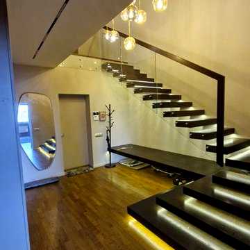 Оренда квартири 2 - рівневий пентхаус 240 м² Оболонська набережна